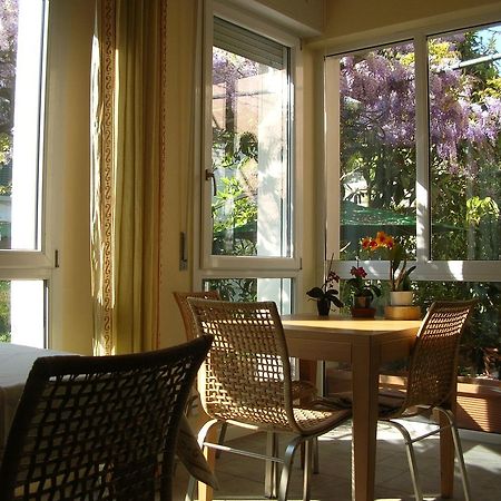 B&B Undici Cervia Bagian luar foto